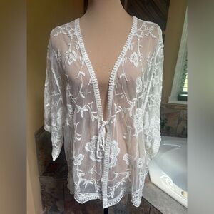 LC Lauren Conrad Sheer Lace Floral Styled Duster One Size White Boho Fairy NWOT